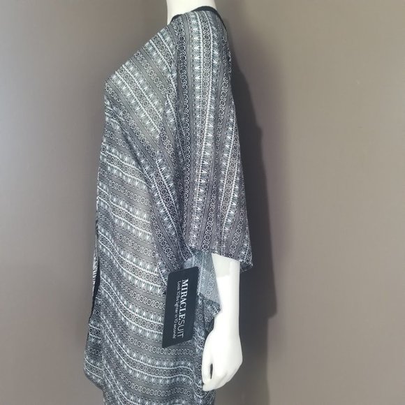 Miraclesuit Printed Caftan Cover-up  Size Small - Picture 3 of 7